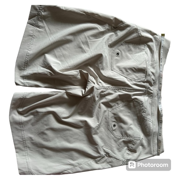 Arc'teryx quick drying hiking golf mischief shorts size 14 - Picture 9 of 10
